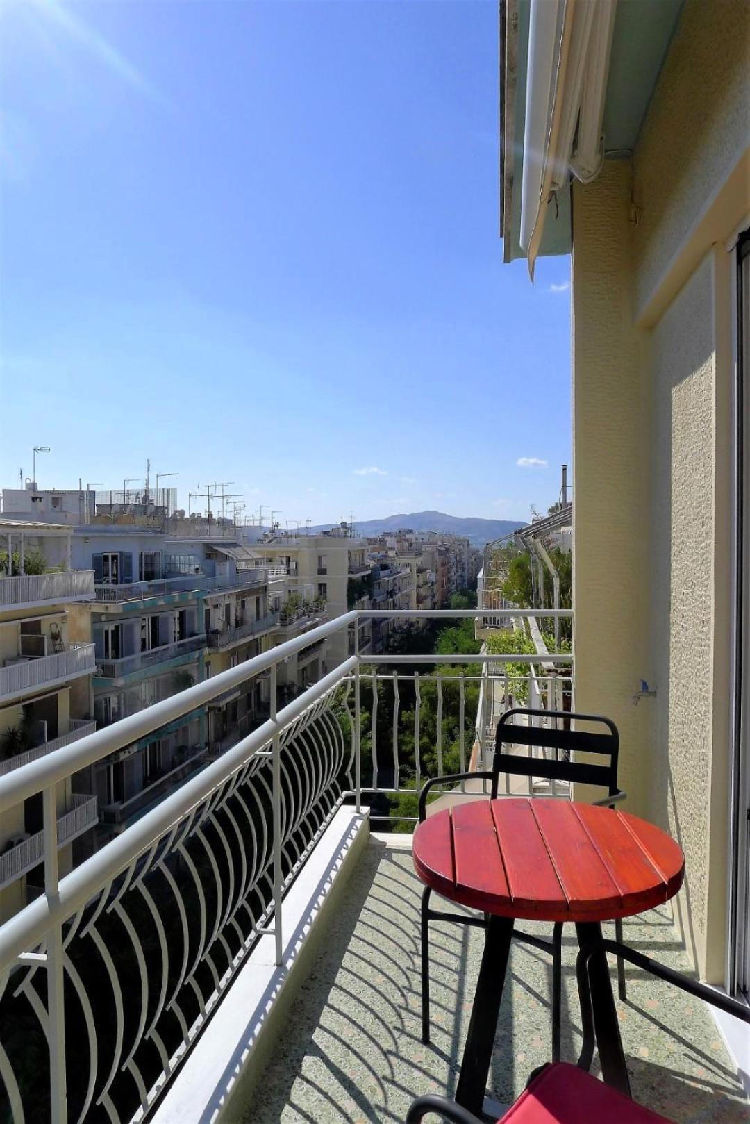 Smart And Elegant Home In The Centre Of Атина Екстериор снимка