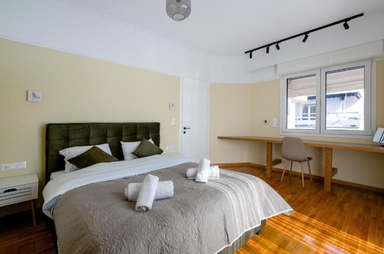 Smart And Elegant Home In The Centre Of Атина Екстериор снимка
